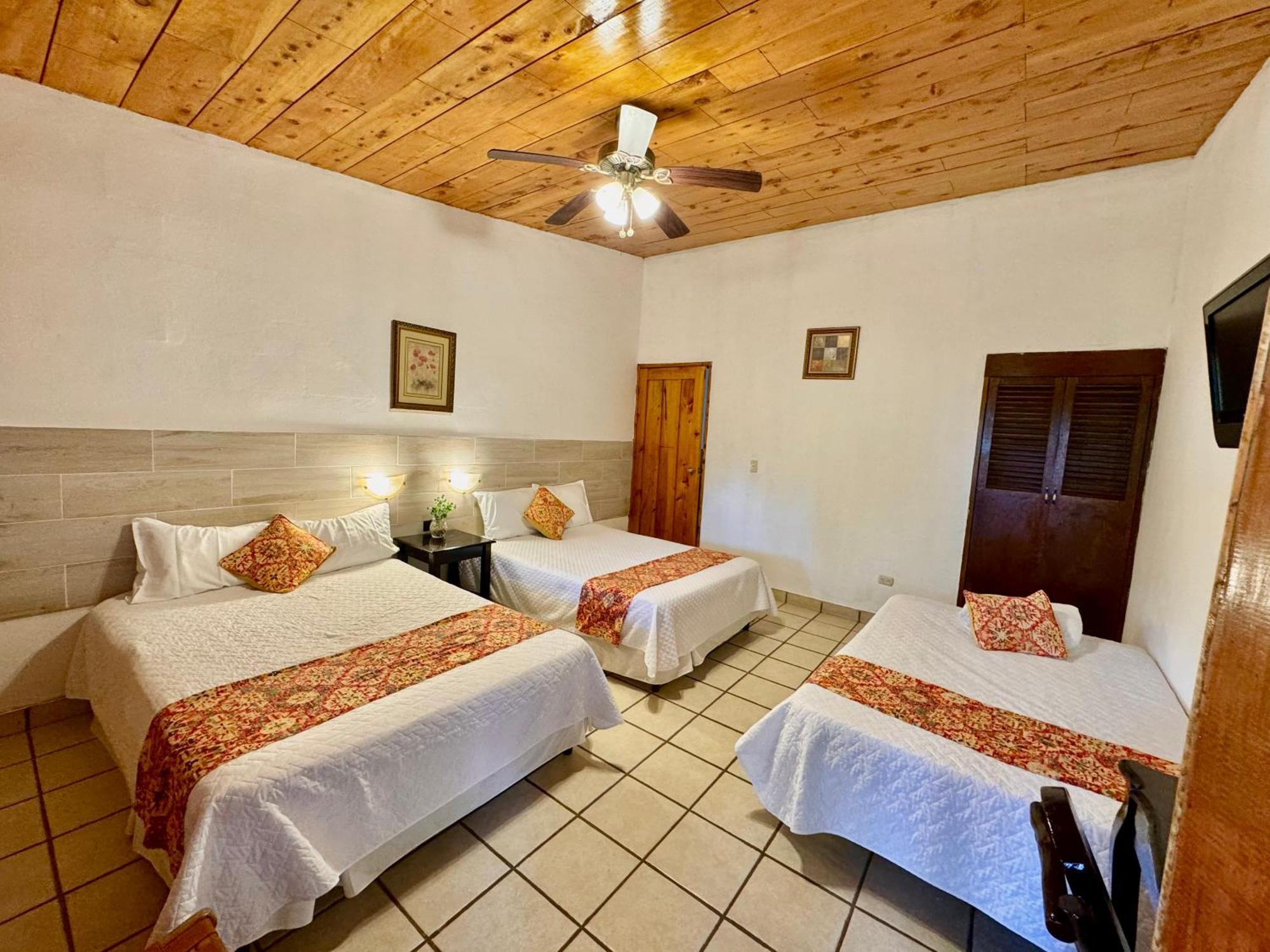 Hotel Y Restaurante Alicante De Montana, El Salvador Concepción de Ataco Kültér fotó