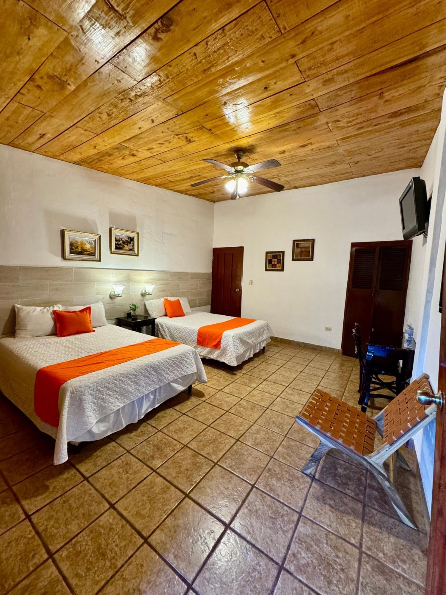 Hotel Y Restaurante Alicante De Montana, El Salvador Concepción de Ataco Kültér fotó